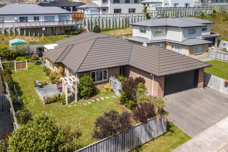 9 Saint Vincent Terrace, Grenada Village, Wellington - Carousel 1