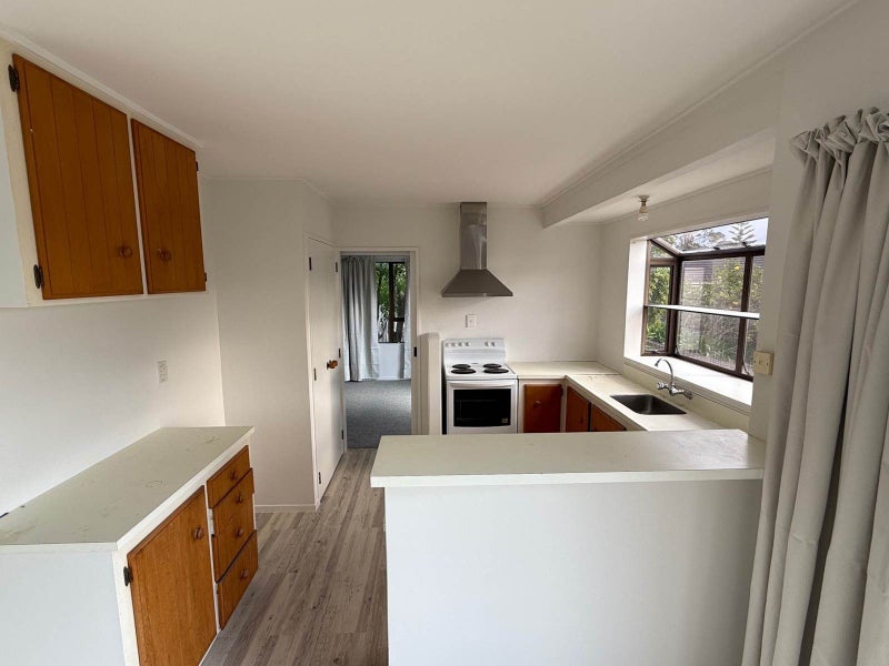 182 Luckens Road, West Harbour, Auckland - Carousel 2