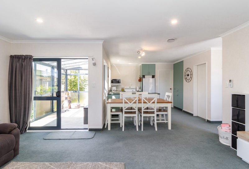 4 Forward Street, Greenmeadows, Napier - Carousel 2