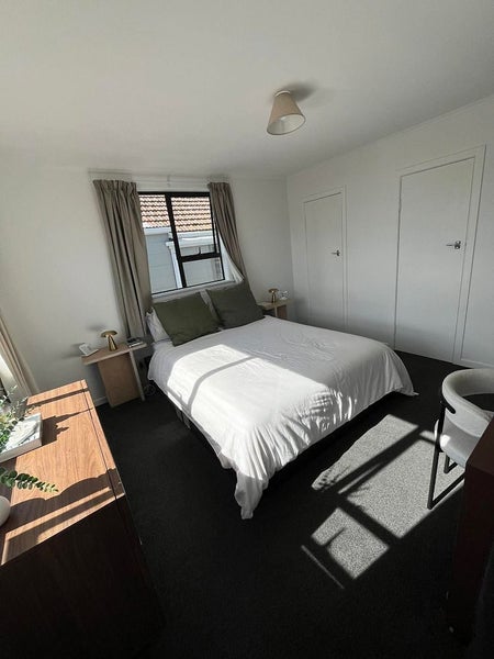 34 Panorama Road, Mount Wellington, Auckland - Carousel 2