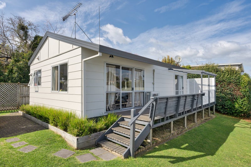 7A Byron Way, Otumoetai, Tauranga - Carousel 1