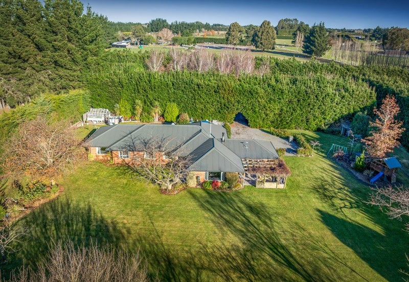 29 Scarlet Oak Drive, Christchurch - Carousel 2