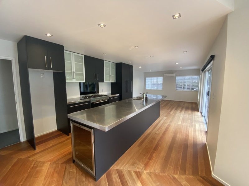 30 Gibbston Close, Huntington, Hamilton - Carousel 2