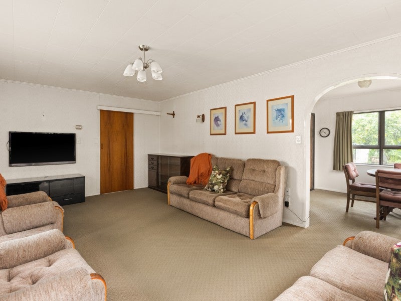 60 York Avenue, Tamatea, Napier - Carousel 2