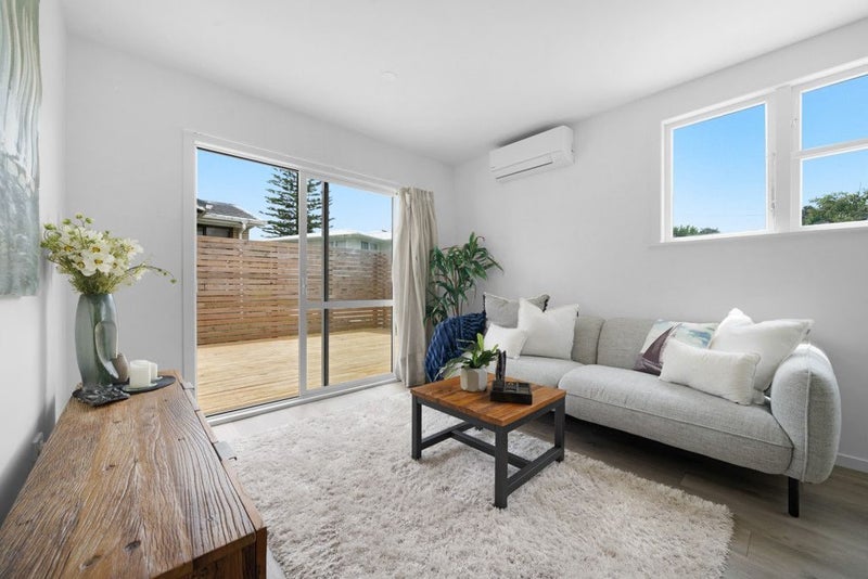 36A Walters Road, Mount Wellington, Auckland - Carousel 2