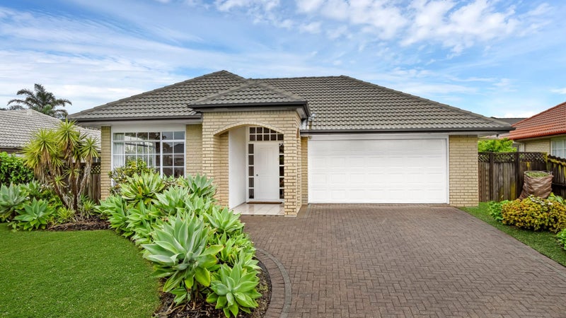 106 Millhouse Drive, Northpark, Auckland - Carousel 1