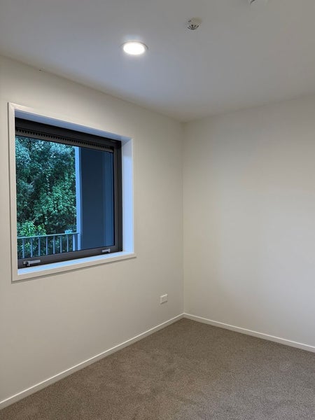 1H/11 Morning Star Place, St Lukes, Auckland - Carousel 2