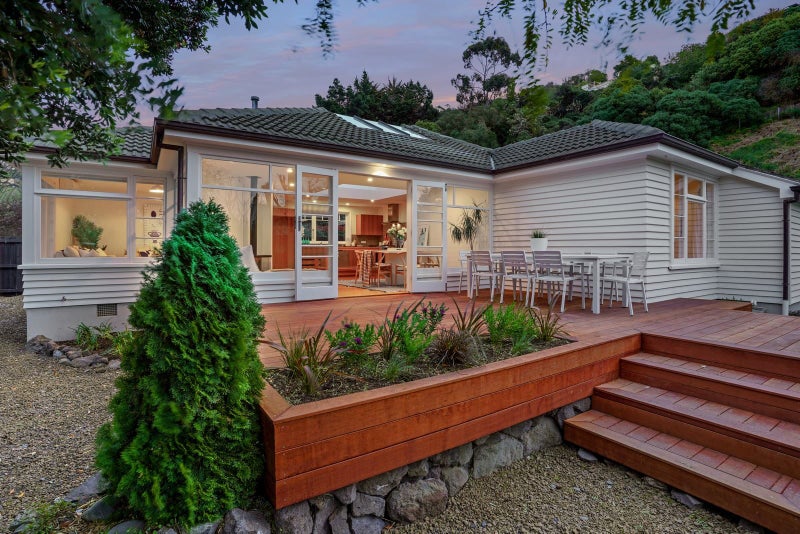 26 Aratoro Place, Mount Pleasant, Christchurch - Carousel 2