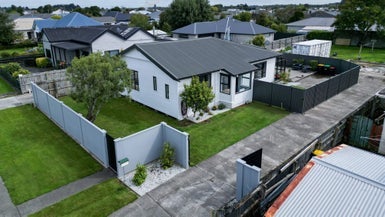 34 Elgin Street, Grasmere, Invercargill - Carousel 1