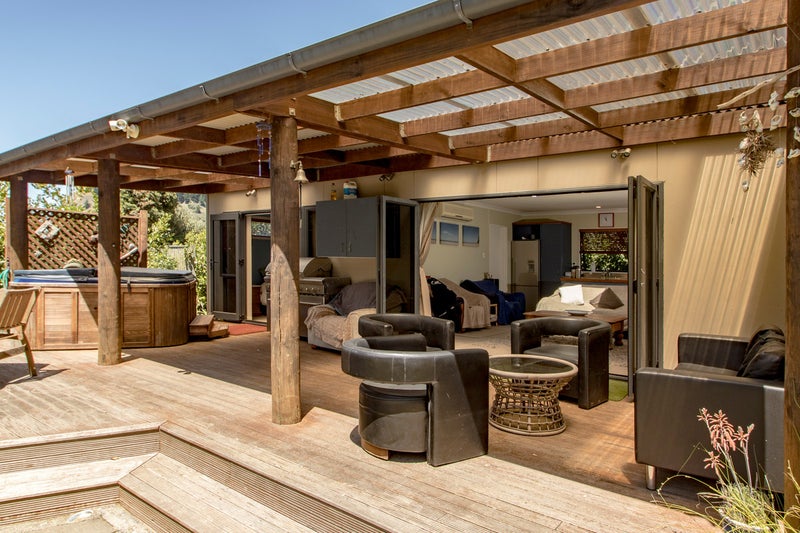 637A Waipatiki Road, Tangoio, Napier - Carousel 2