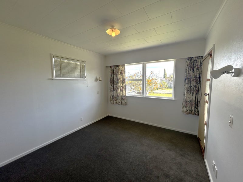 24 Clarence Cox Crescent, Pirimai, Napier - Carousel 16