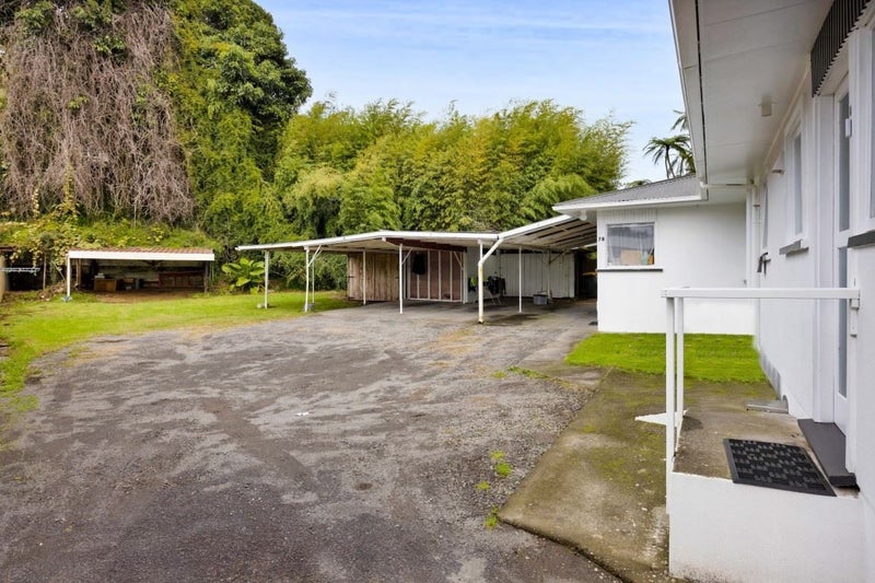7 Brois Street, Frankleigh Park, New Plymouth - Carousel 2