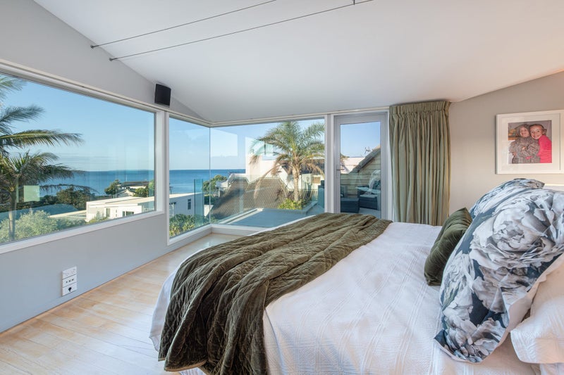 12 Whitby Crescent, Mairangi Bay, Auckland - Carousel 2