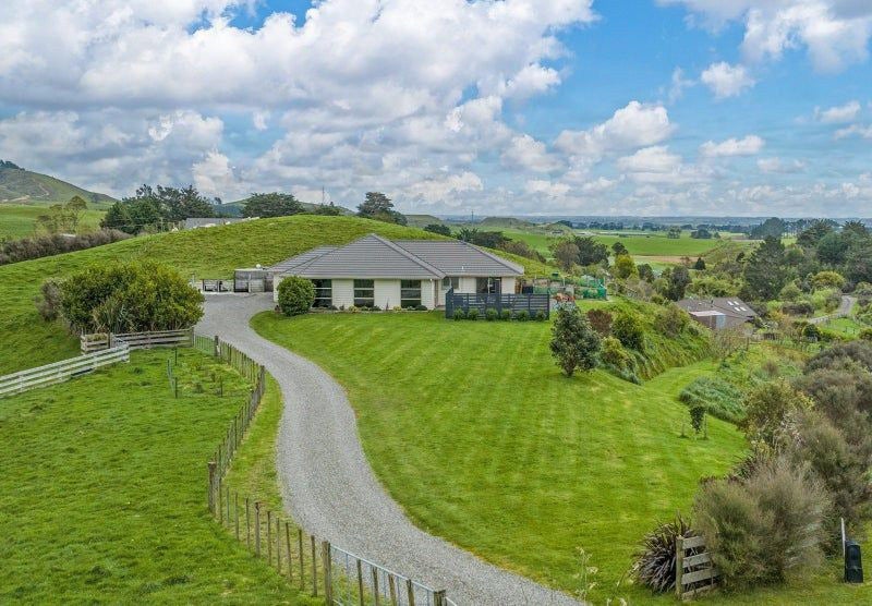 8 Shere Lane, Linton, Palmerston North - Carousel 2