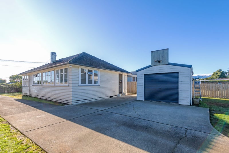 18 Rutland Street, Utuhina, Rotorua - Carousel 2