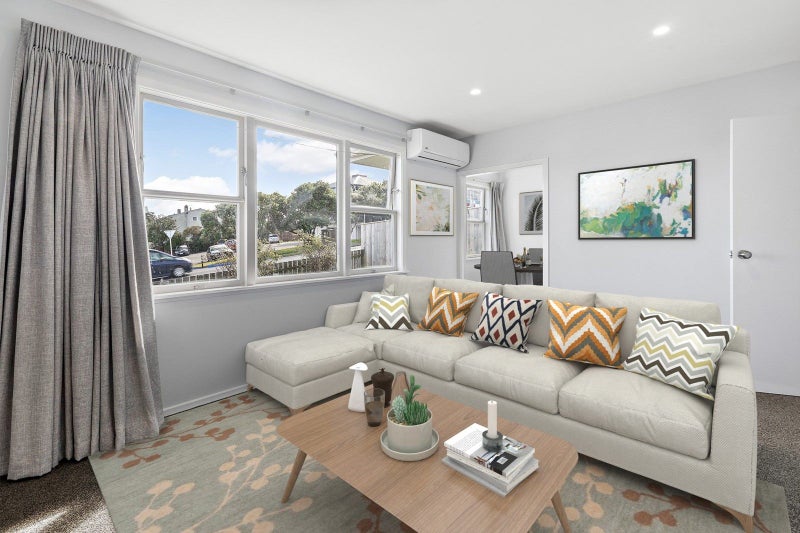 84 Warspite Avenue, Cannons Creek, Porirua - Carousel 1