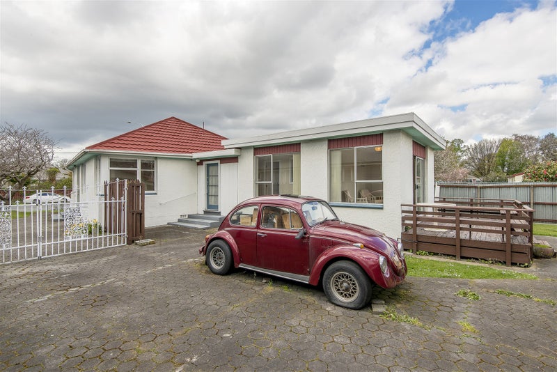 203 Grahams Road, Burnside, Christchurch - Carousel 17
