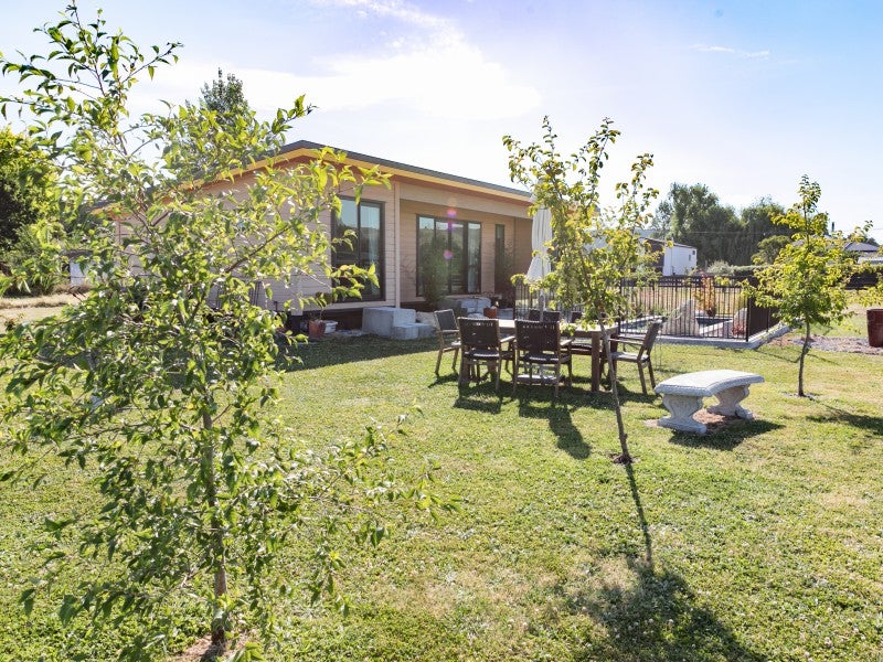 27 Bell Street, Otane - Carousel 2