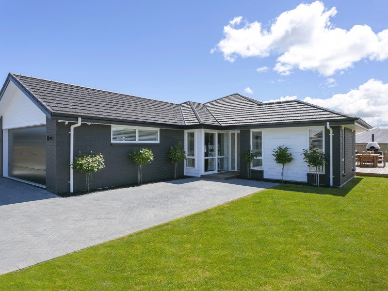 18 Harakeke Drive, Wharewaka, Taupo - Carousel 1