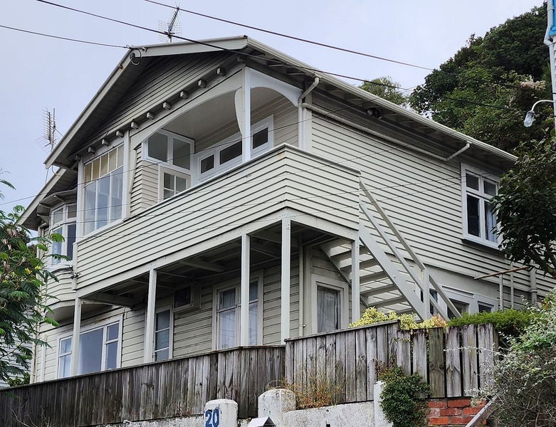 20 Queens Drive, Kilbirnie, Wellington - Carousel 1