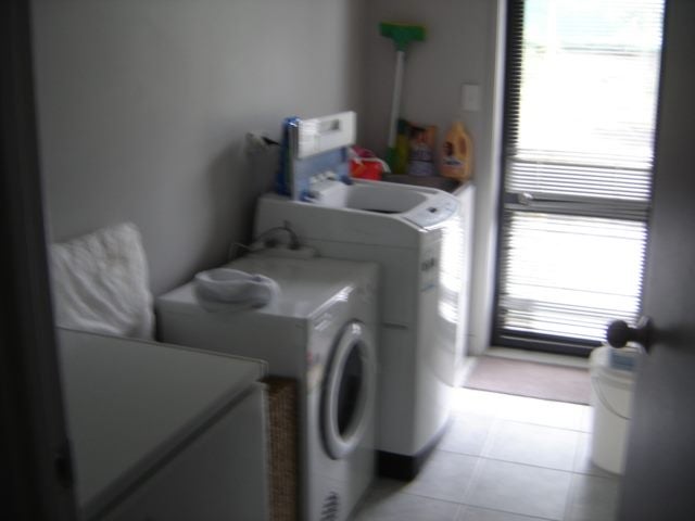 12 Atlantic Place, Goodwood Heights, Auckland - Carousel 6