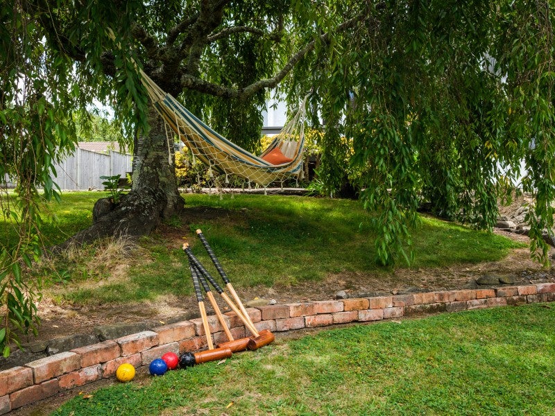 11 Haronga Road, Inner Kaiti, Gisborne - Carousel 2