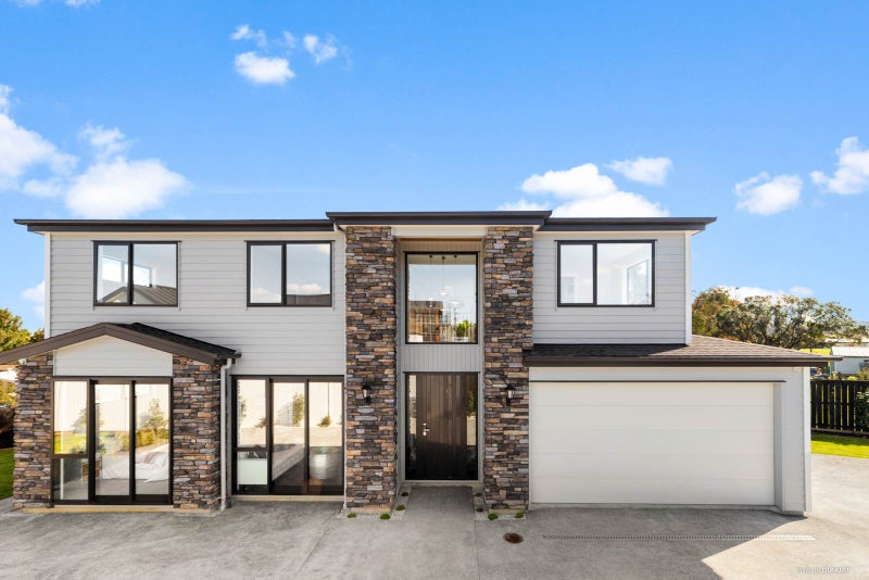 2D Roland Road, Greenhithe, Auckland - Carousel 1