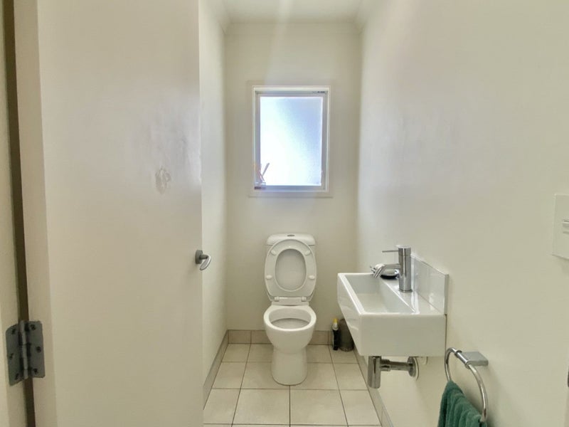 19B Cunliffe Street, Johnsonville, Wellington - Carousel 15