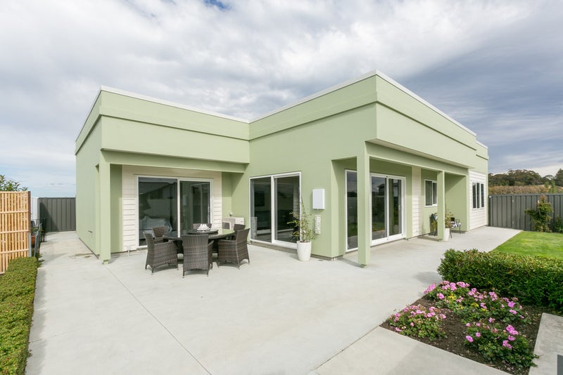 23 Aspiring Drive, Poraiti, Napier - Carousel 2