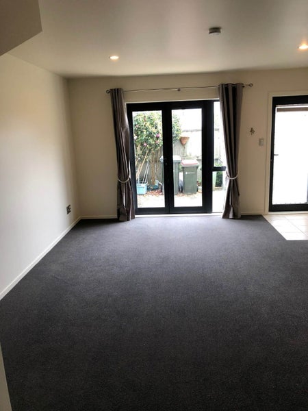 15/3 Burton Street, Grafton, Auckland - Carousel 2