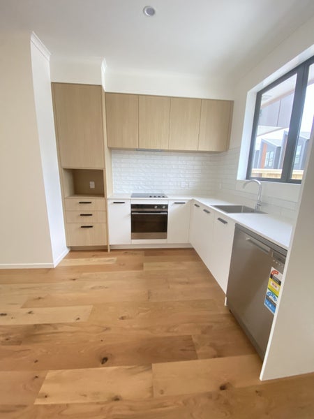 3 Mahalo Avenue, Wiri, Auckland - Carousel 2