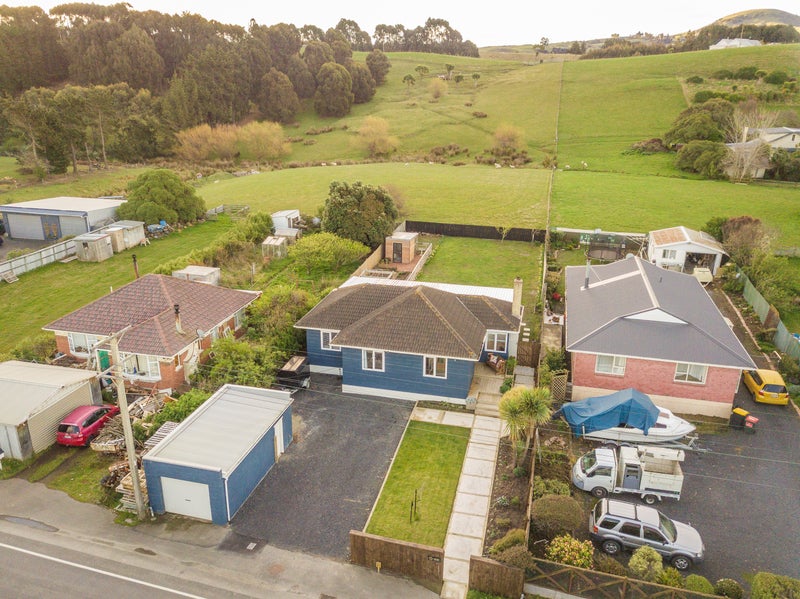 1138 Brighton Road, Brighton, Dunedin - Carousel 20