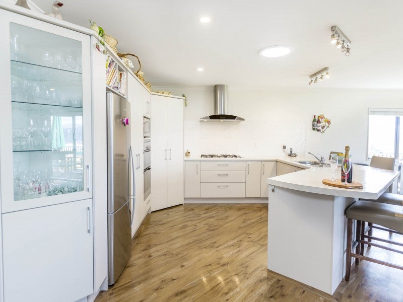 57 Riverstone Drive, Riverstone Terraces, Upper Hutt - Carousel 2