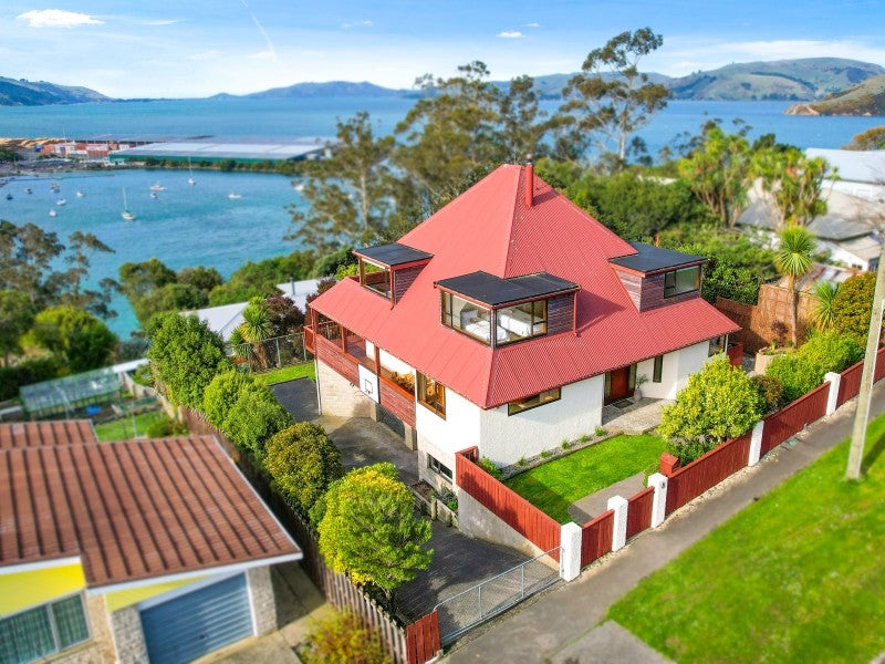 8 Bernicia Street, Port Chalmers, Dunedin - Carousel 1