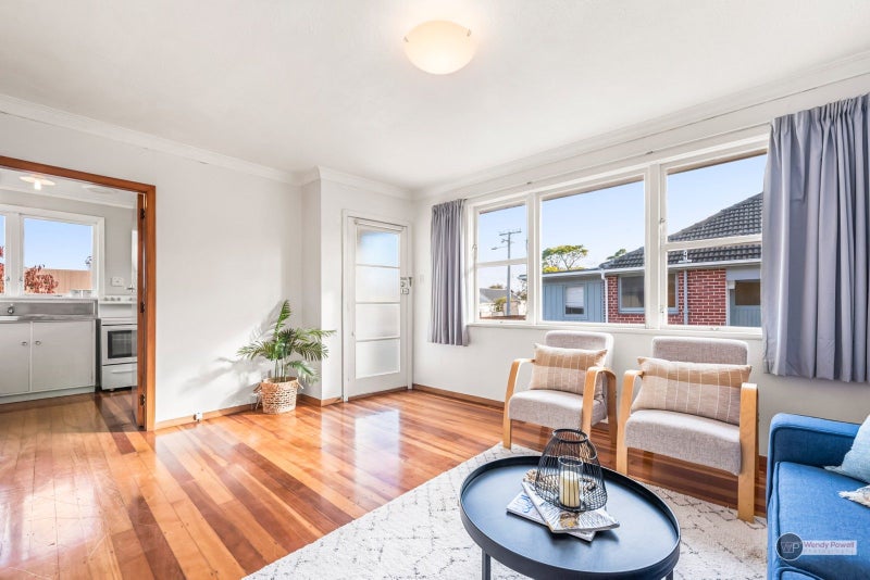 2/25 Nile Street, Waterloo, Lower Hutt - Carousel 2