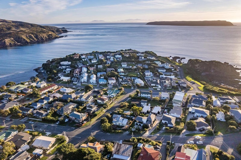 4/22 Richard Street, Titahi Bay, Porirua - Carousel 24