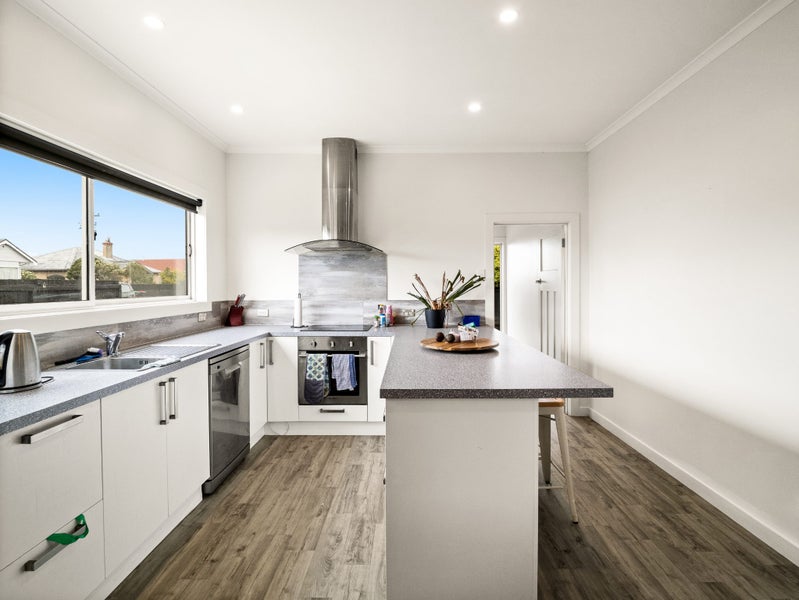 26A Marlow Street, Saint Kilda, Dunedin - Carousel 2