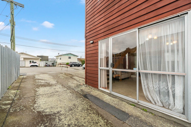 1/5 Cockburn Street, Kilbirnie, Wellington - Carousel 1