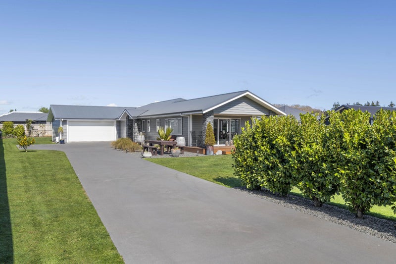 7 Cross Street, Lepperton, New Plymouth - Carousel 2