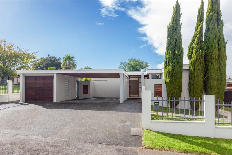 15 Fordyce Avenue, Sunnyhills, Auckland - Carousel 1