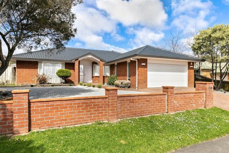 92 Kilkenny Drive, Dannemora, Auckland - Carousel 1