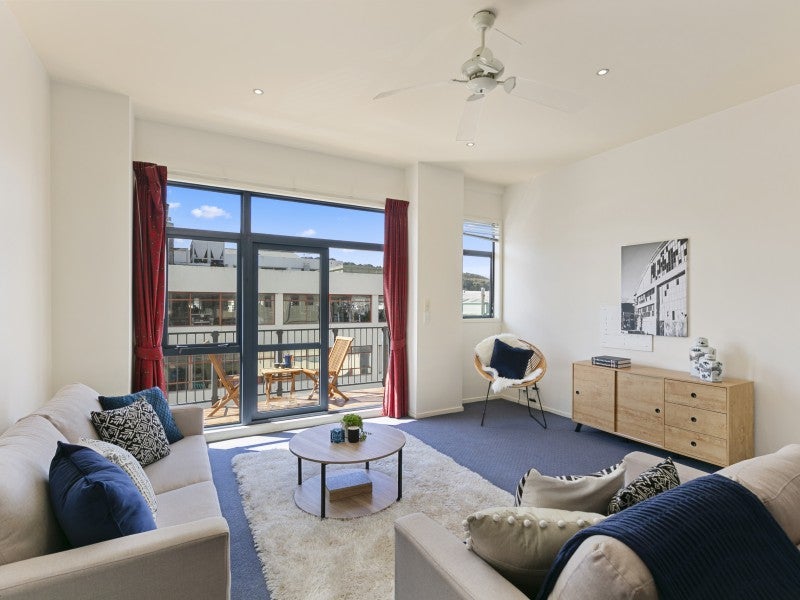 9/148 Tory Street, Te Aro, Wellington - Carousel 1