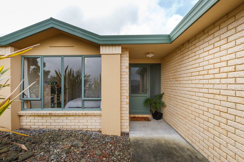 3 Logan Way, Kelvin Grove, Palmerston North - Carousel 20