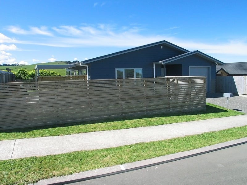 200 Mark Avenue, Grenada Village, Wellington - Carousel 20