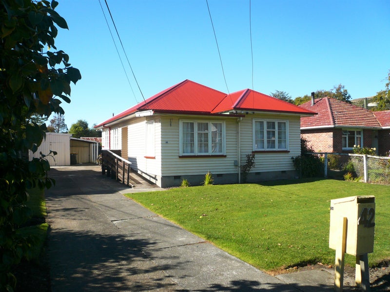 42 Bishopsworth Street, Hillsborough, Christchurch - Carousel 1