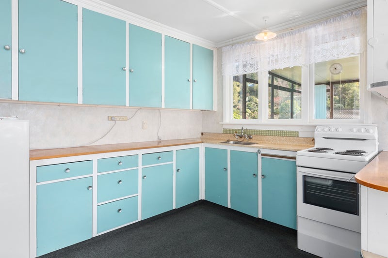 172 Kaikorai Valley Road, Bradford, Dunedin - Carousel 2