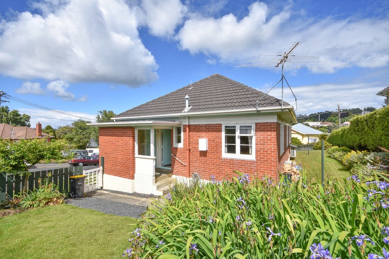 1 Oliver Street, Wakari, Dunedin - Carousel 2
