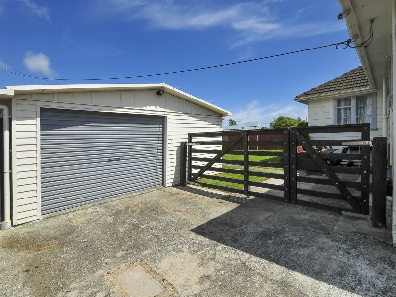 6 Hewer Crescent, Naenae, Lower Hutt - Carousel 18