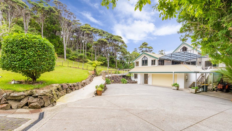 133 Caton Road, Waitākere, Auckland - Carousel 2