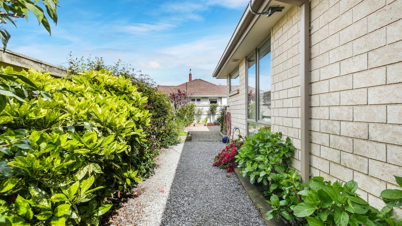2/173 Cashmere Road, Hoon Hay, Christchurch - Carousel 13